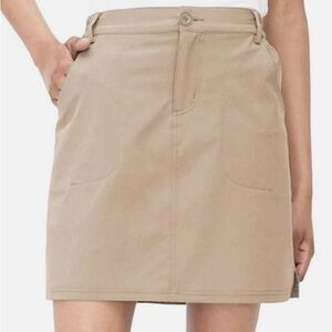 Tilley Ladies Trek Skort Lightweight Tan Size Small Polyester, New with tags in